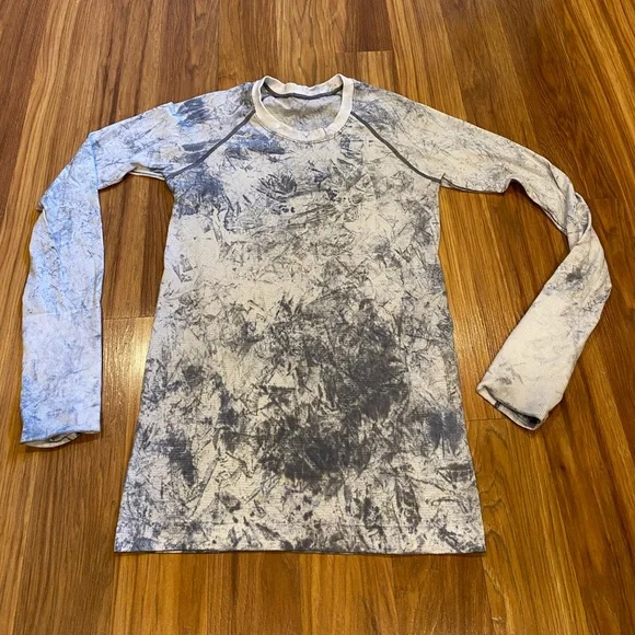 NEW LULULEMON SWIFTLY TECH TIE DYE LONGSLEEVEđź’™ - Picture 4 of 14